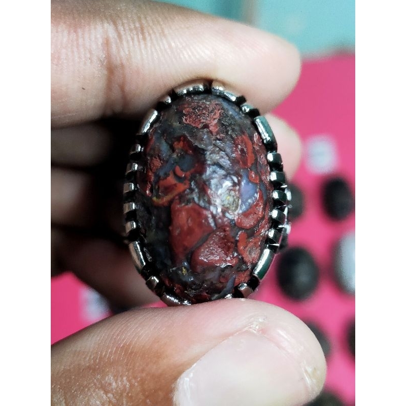 batu akik Jamal ati ayam sakral