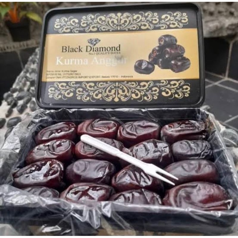 

Kurma Black Diamond (Kurma Anggur) - Manis, Lembut