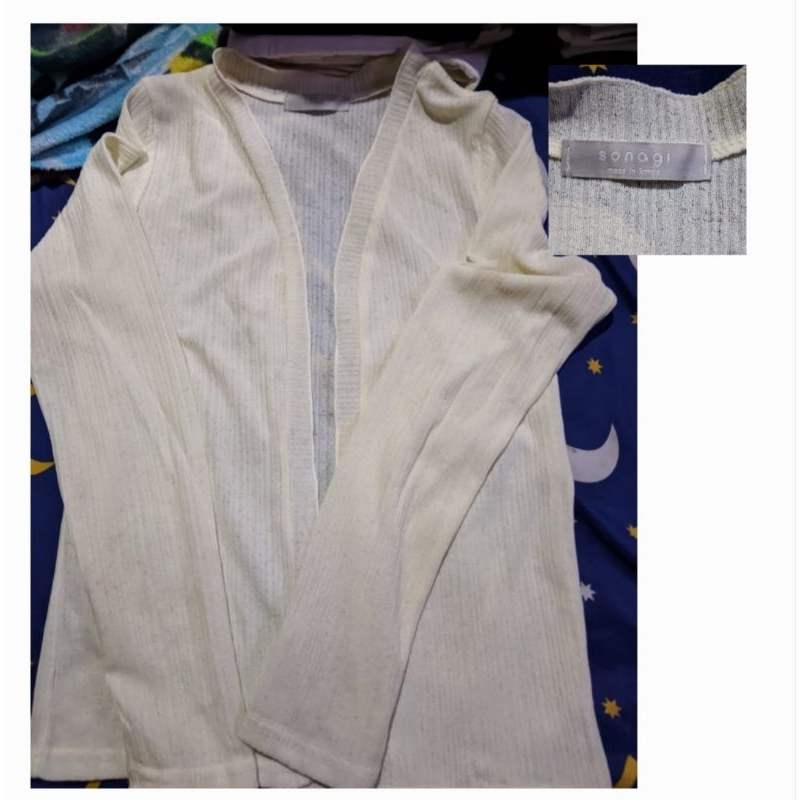 cardigan tipis