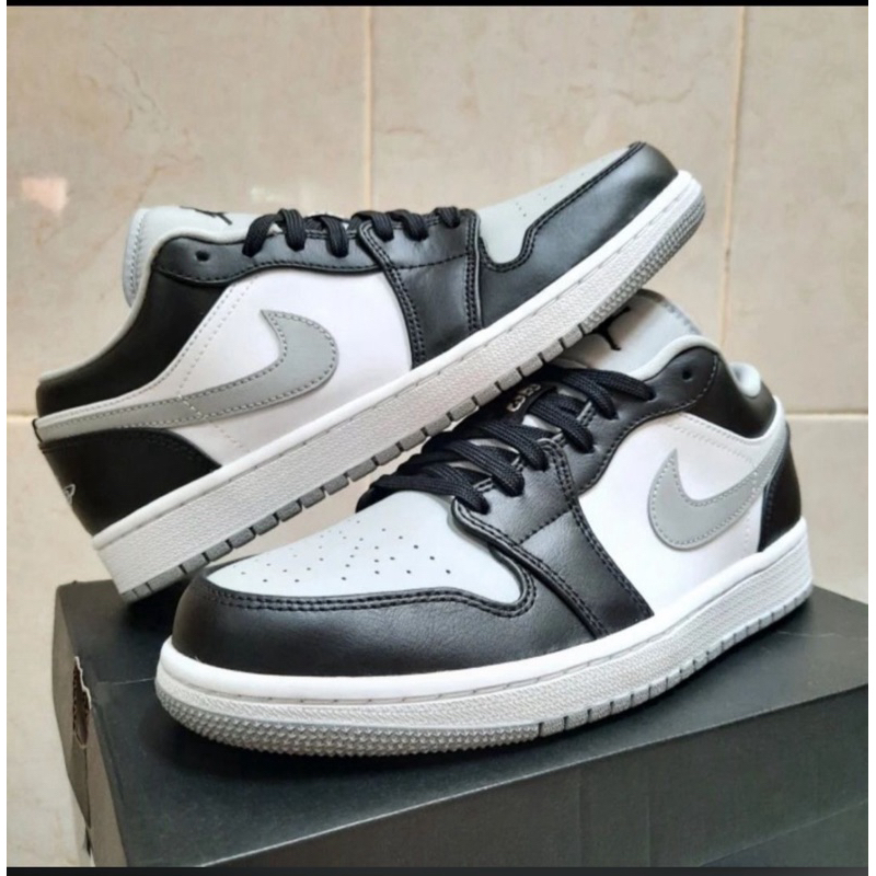 Nike air Jordan second linke new 42