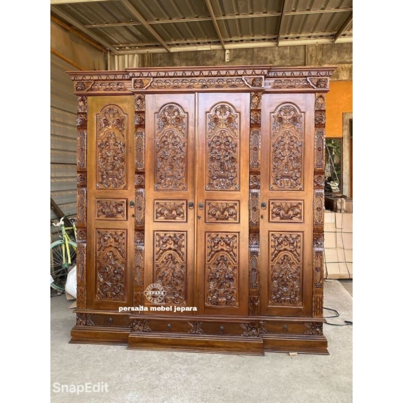 Almari pakaian gebyok / Almari pakaian jati / Almari 4 pintu / Lemari jati / Lemari gebyok / Lemari 