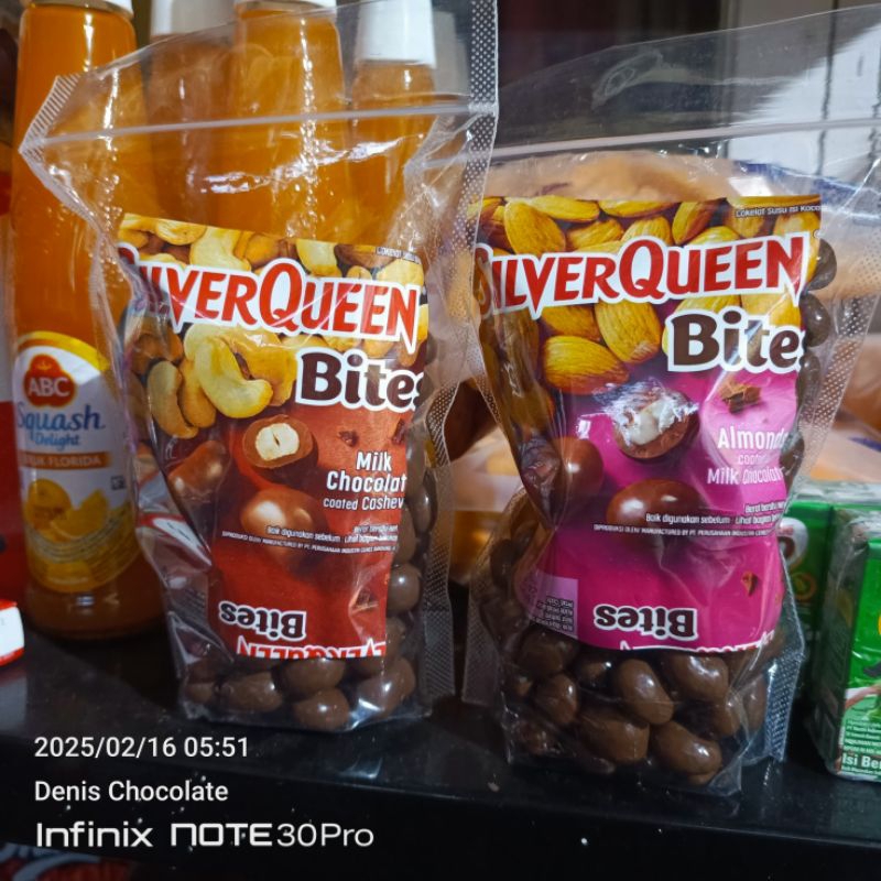 

Silverqueen Bites Almond & Cashew