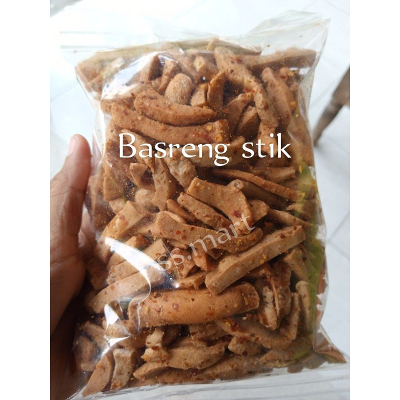 

Basreng stik pedas daun jeruk dan original merk Pedo 500gr