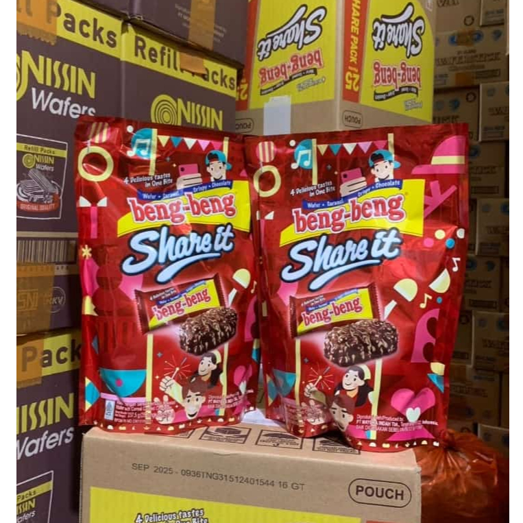 

Beng beng share it 1 dus isi 6 pouch / Beng beng share it isi 25 pcs x 6 pouch 1 dus
