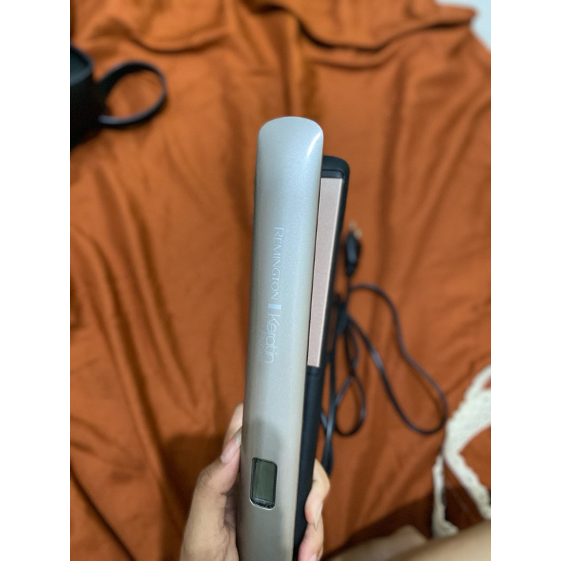 catokan rambut remington keratin