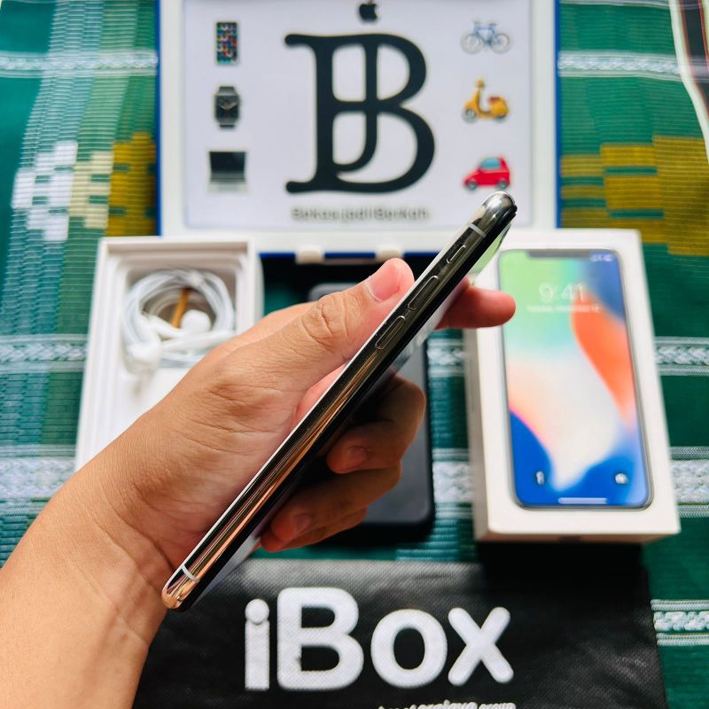 iPhone X 256Gb iBox second