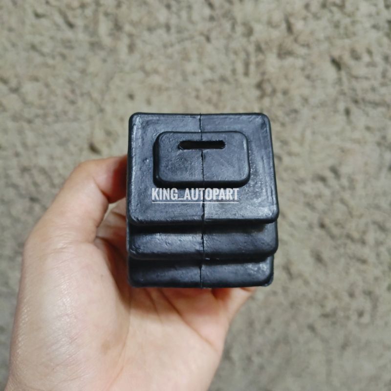 karet boot garpu kopling toyota rush