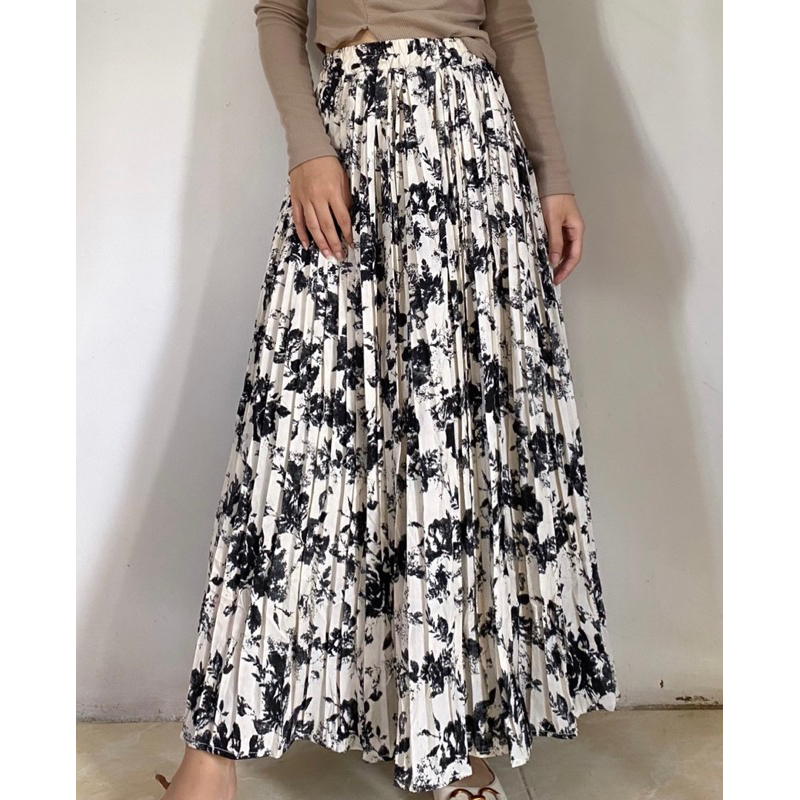 ROK PLISKET IMPORT MOTIF BUNGA / ROK PREMIUM