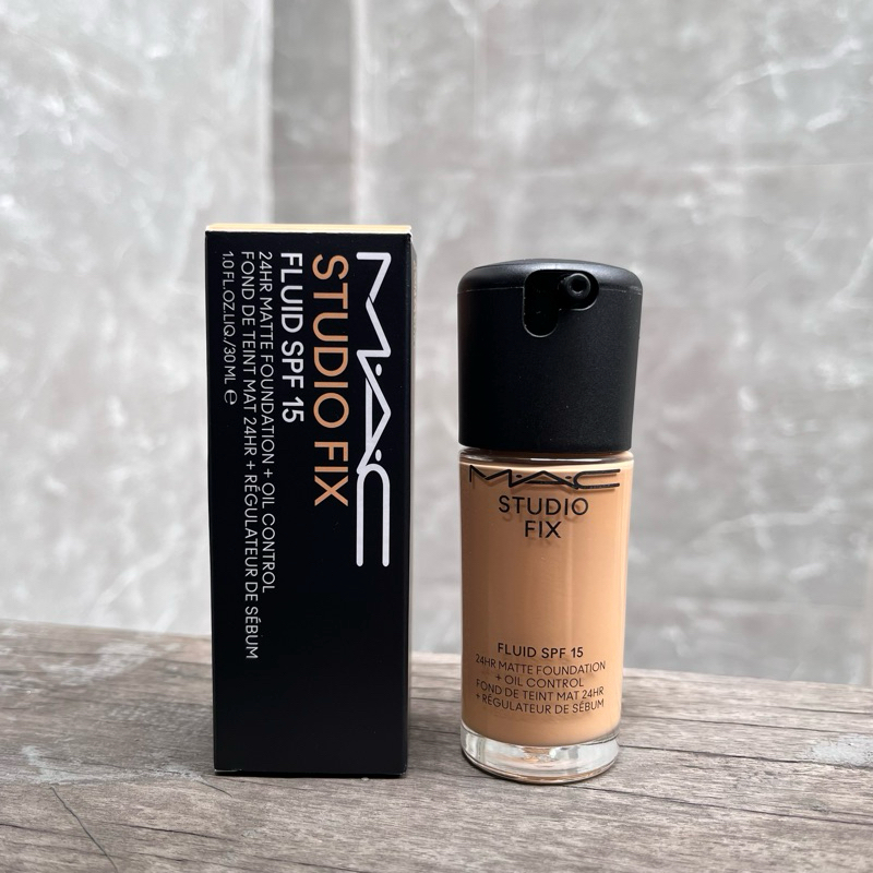 MAC Studio Fix Fluid Foundation