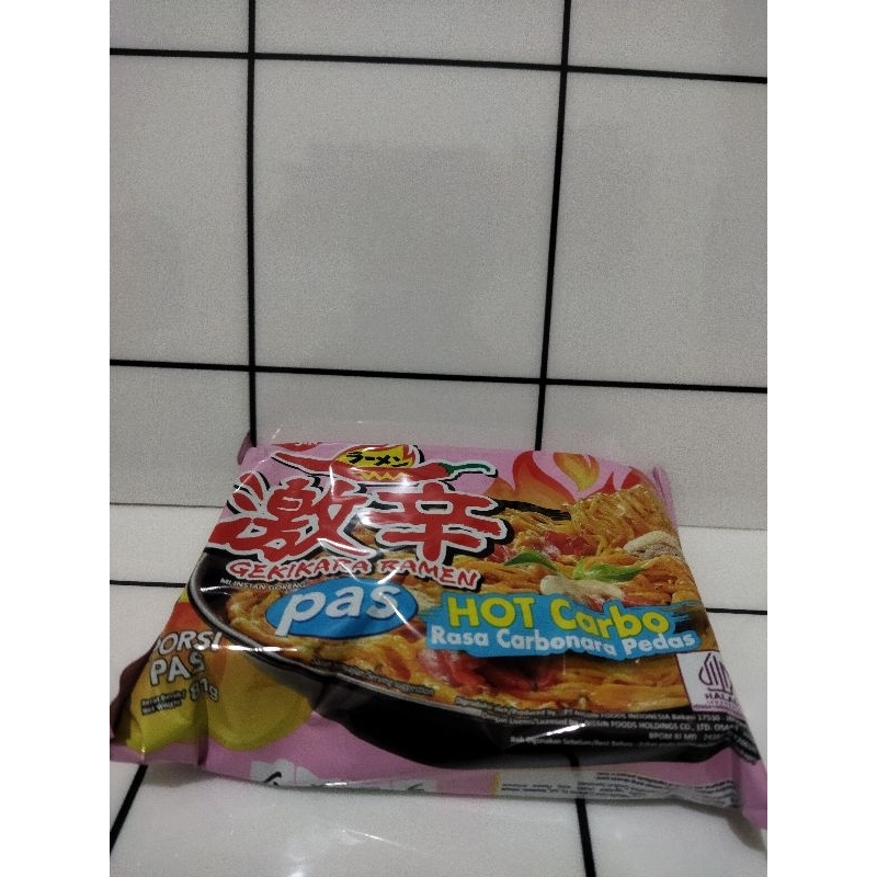 

Nissin gekikara ramen pas hot carbonara 81gr
