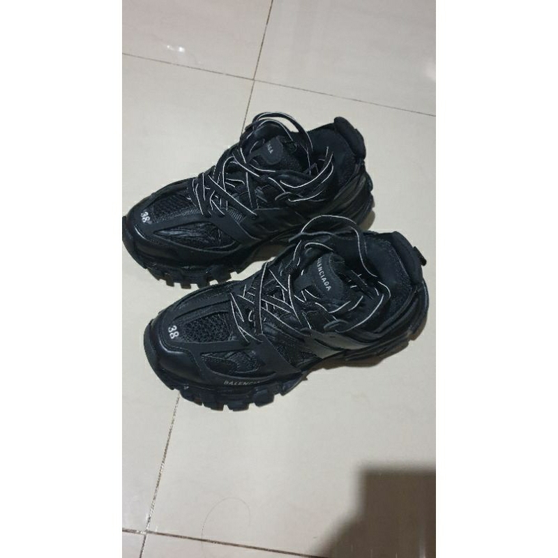 sepatu balanciaga treck size 38 second