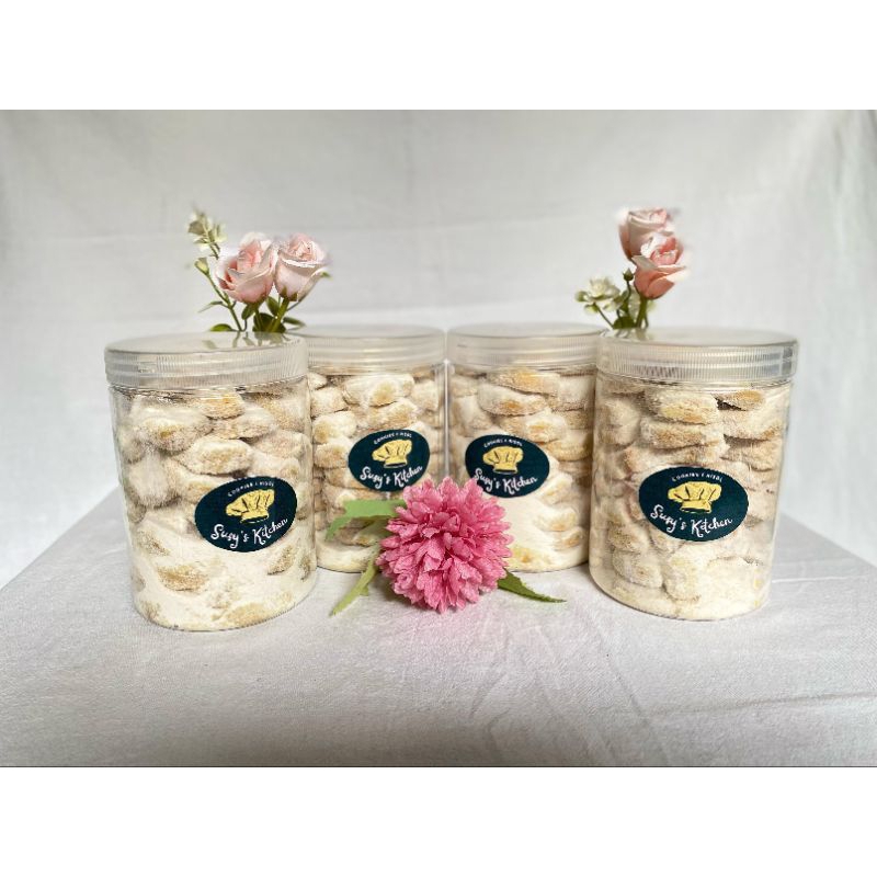 

PUTRI SALJU PREMIUM, LUMER, LEMBUT, ENAK HOMEMADE 500gr