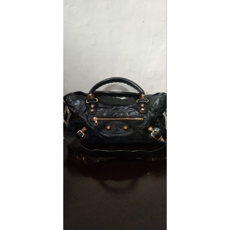 tas preloved / second balenciaga giant stude hitam