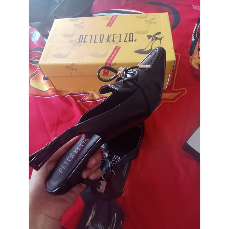 sendal sepatu heels Peter keiza