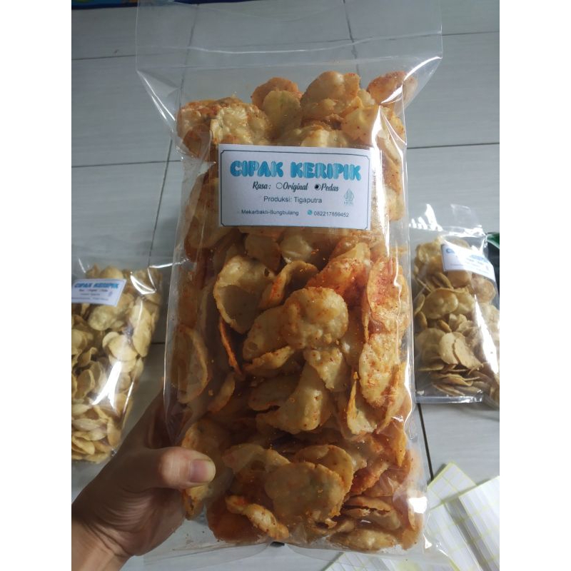 

keripik cipak kemasan 250 gr ,500 gr