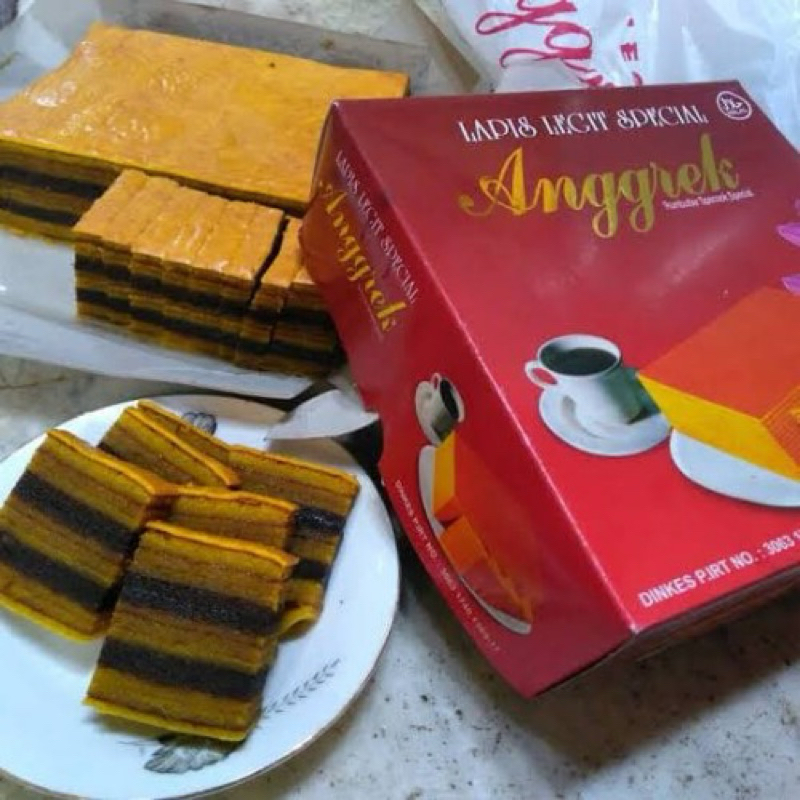 

Cake Lapis Legit ANGGREK Murah ENAK