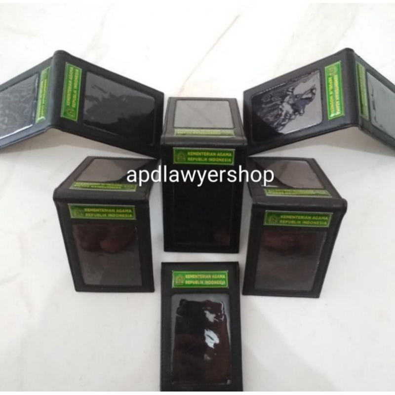 

Name Tag Id Card Saku Hitam Dof Logo Kementerian Agama (KEMENAG) RI PREMIUM