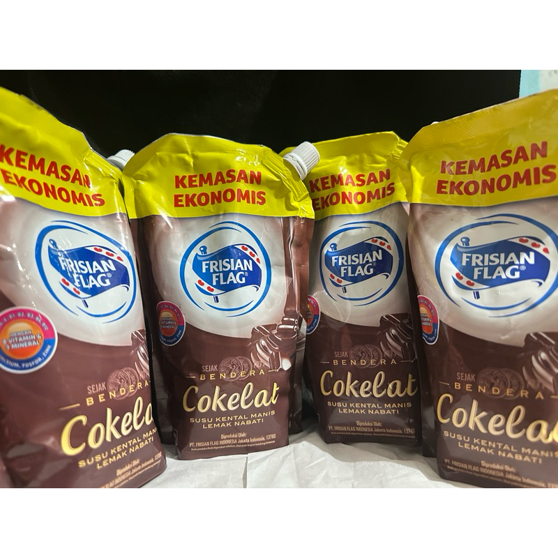 

Frisian FLAG bendera cokelat