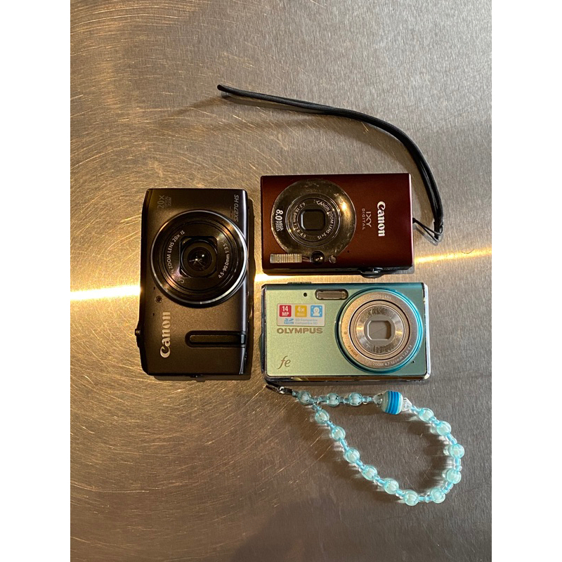Digicam Canon Ixus,  olympus trip 35, Olympus fe4020, Canon Ixy 20, Canon Ixus 80 is