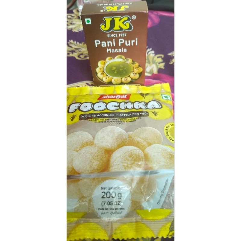 

Dry Pani Puri Papad Shareat Foochka India / Kerupuk Pani Puri Kering Indian Chaat Mentah Vegetarian