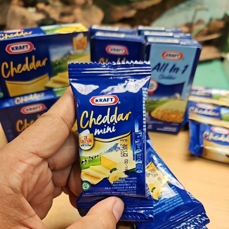 

ED 10.25 PCS 30GR - KEJU KRAFT CHEDDAR 065201/ CEDAR CHEDAR CHEESE