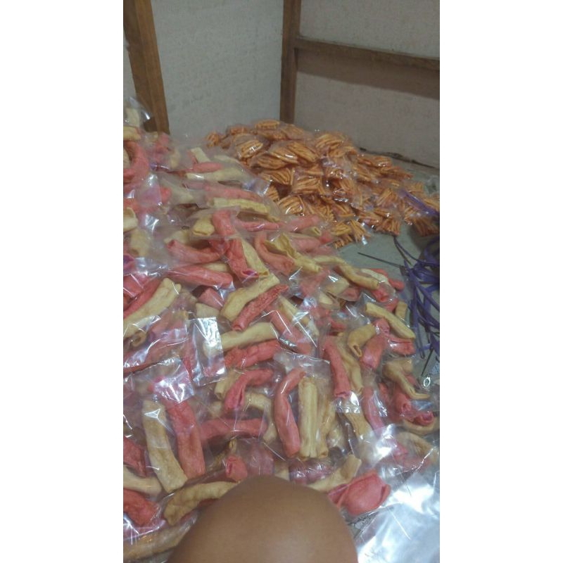 

Krepekkerupuk,Gurih Enak