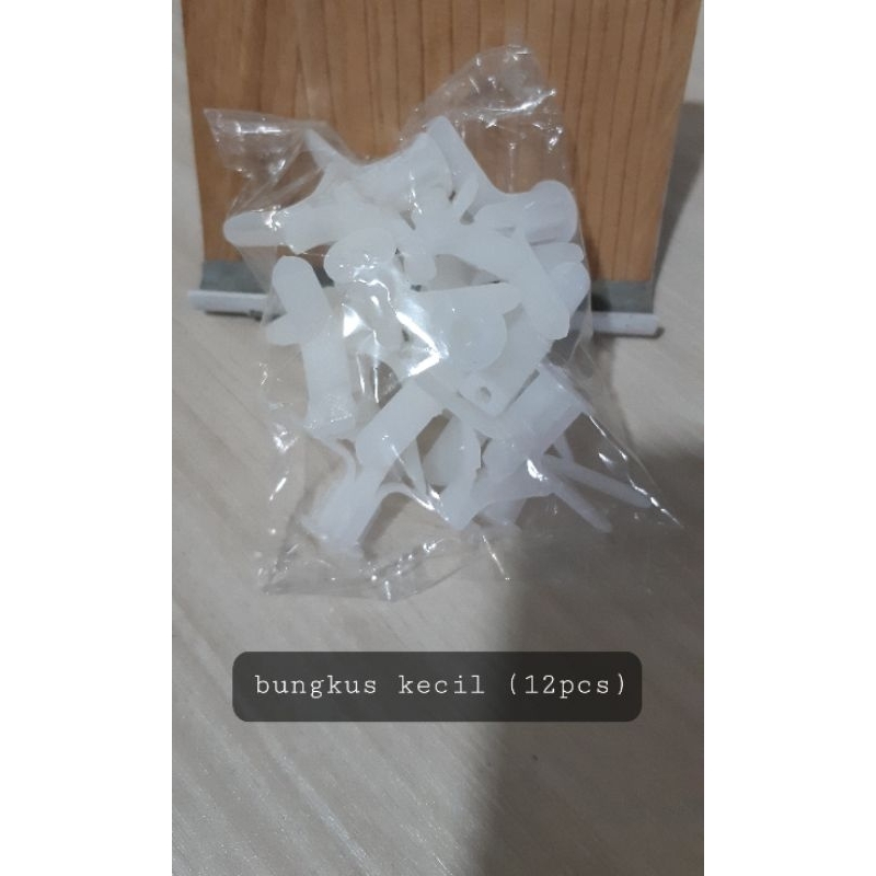 Toggle gypsum nylon / pengencang sekrup gypsum / pengunci sekrup gypsum