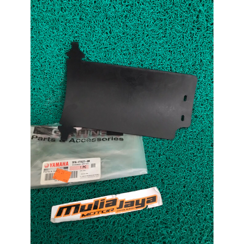 FLAP KARPET LUMPUR KARET PELINDUNG SHOCK BELAKANG MONOSHOC VIXION NEW ORIGINAL YGP