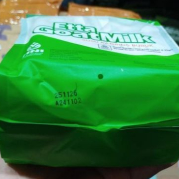 

Etta Goat Milk - Susu Kambing Ettawa Bubuk Original 100% | Berkhasiat Menyembuhkan Asma Dan Pengganti Asi Rekomended - HNI BPOM