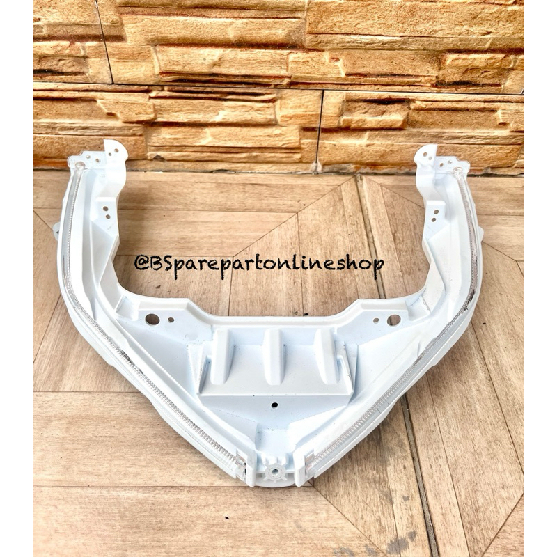 FREM ALIS DALEMAN LAMPU BAGIAN DALAM AEROX NEW CONNECTED ORI