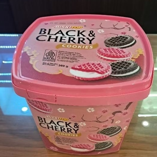 

Biskitop Black Cherry Cookies 360gr