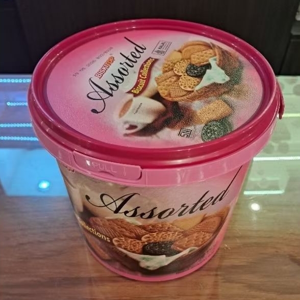 

Biskitop Assorted Biscuit 400gr