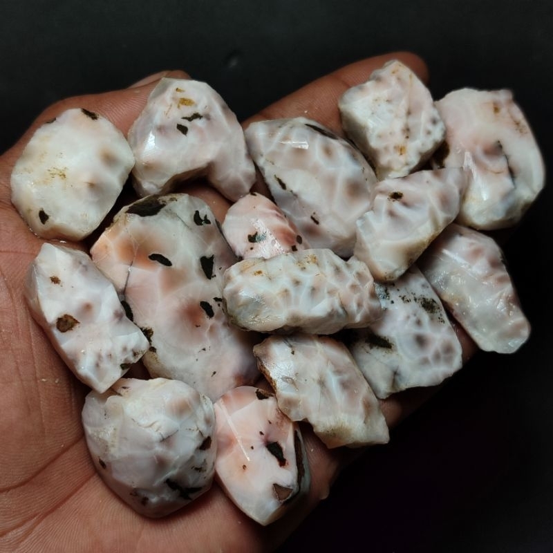 natural batu tumpang bulu hanoman / batu bulu hanoman thomsonite / bongkahan batu bulu hanoman / bat