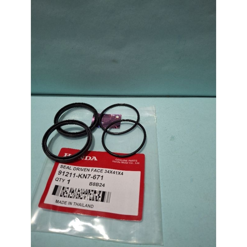 SEAL SIL PULLY VARIO 110/125/150, PCX 150,ADV 150 KN7 Thailand