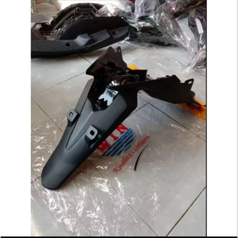 spakbor slebor belakang Honda Vario 125 injeksi 2012/2014