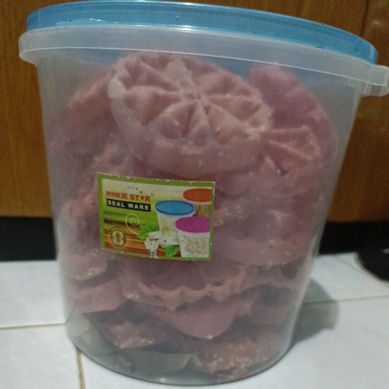 

Kue khas Lebaran Kembang goyang home industry toplesan 5liter