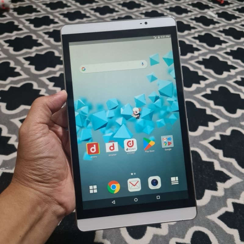 Tablet Huawei d-02H Ram 2/16 Docomo LTE 8" second normal siap pakai