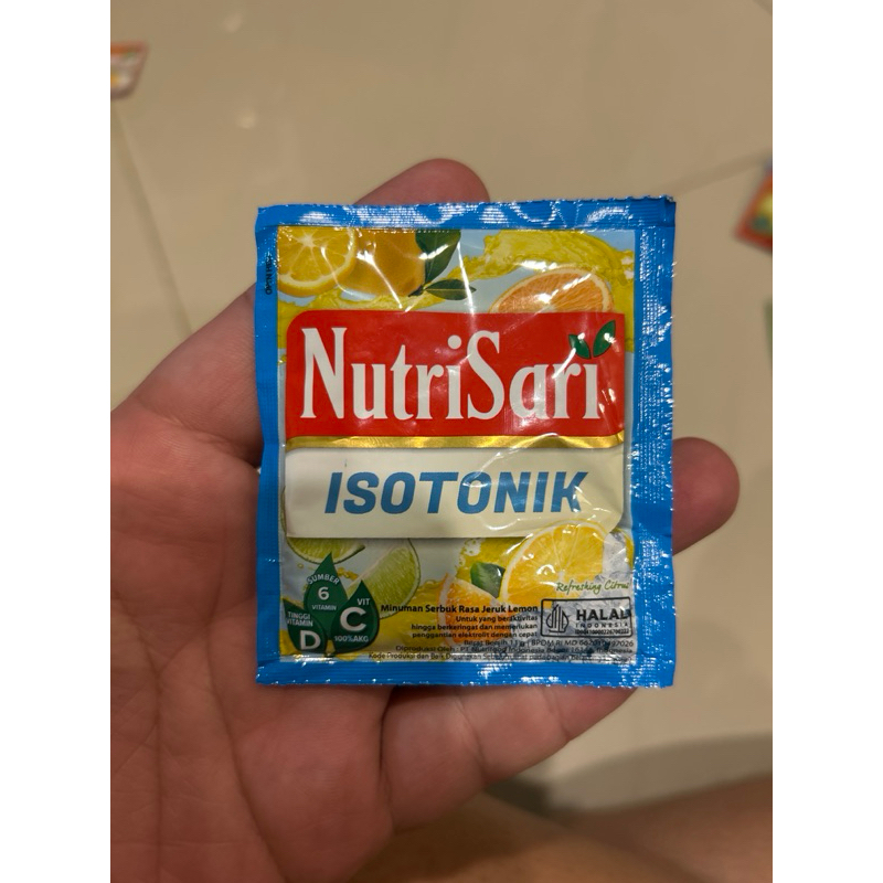 

Nutrisari Isotonik 11gram jeruk Lemon renteng