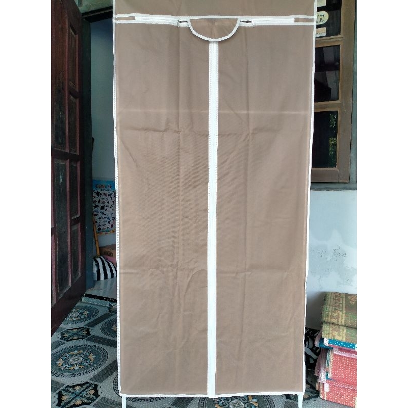Almari Gantungan Gamis Portabel