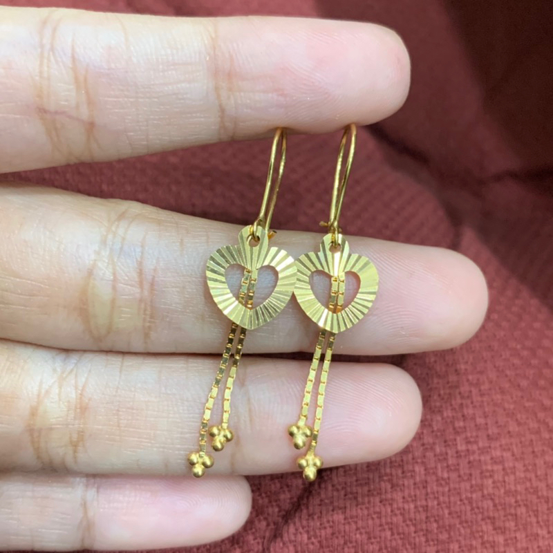 Anting Panjang Love Italy Berat 1.33 Gram Kadar 8K