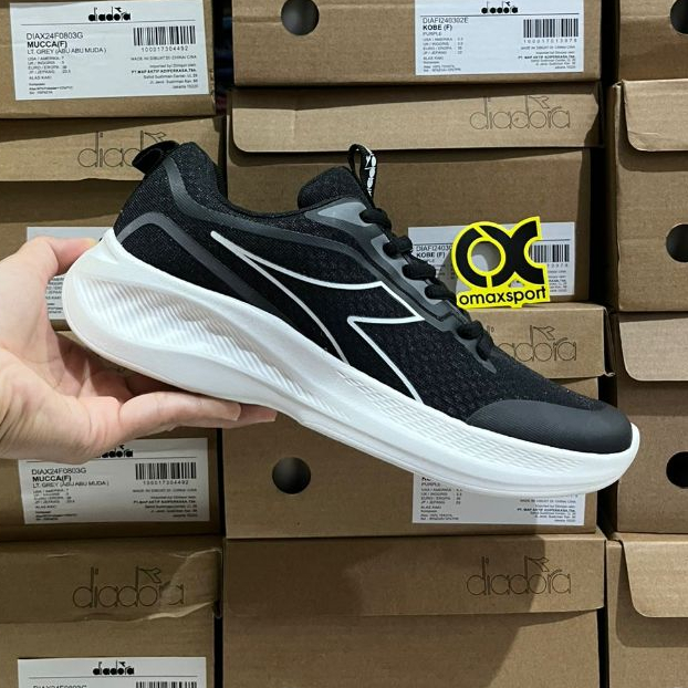 Diadora Mocca Black Running Shoes Women
