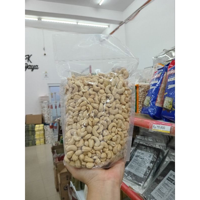 

Kacang mente repack 1kg, 500gr