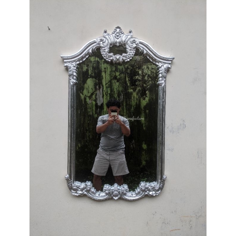 PIGURA UKIR CERMIN HIAS UKIRAN DINDING SILVER JEPARA