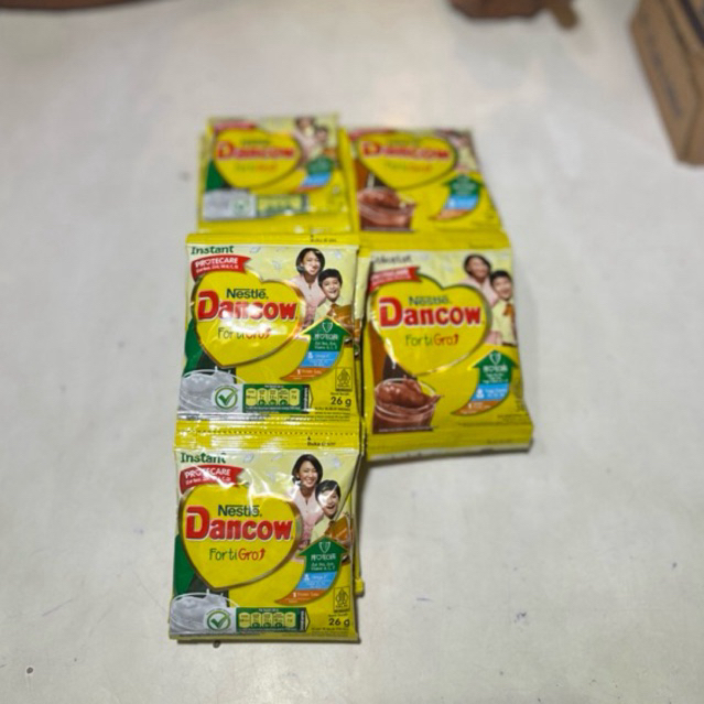 

SUSU Bubuk Dancow (1 Renceng 10pcs)