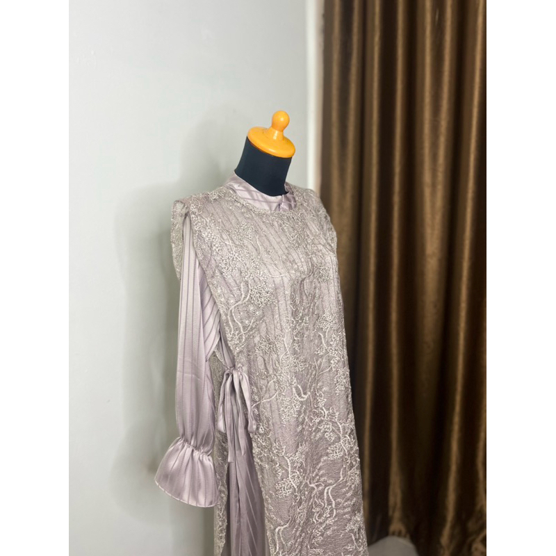 ANNORA DRESS by Kajani