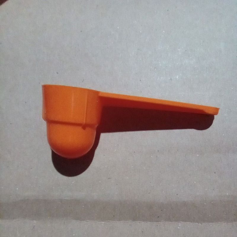 sendok takar susu bayi