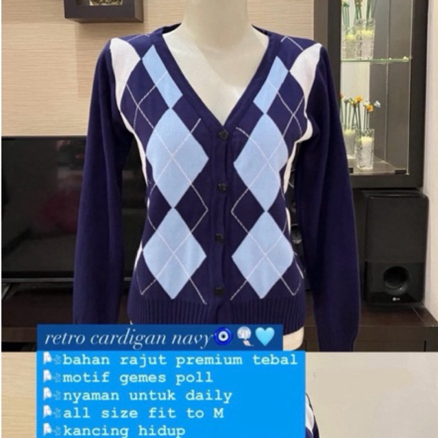 Hoodie russ hitam lengan panjang