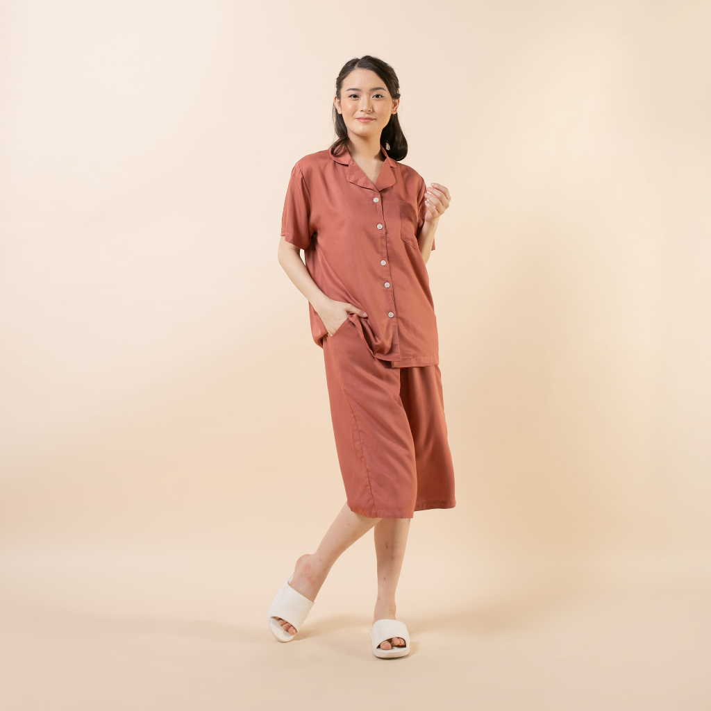 Schla Sleepwear Baju Tidur Wanita One Set Basic Merah Bata