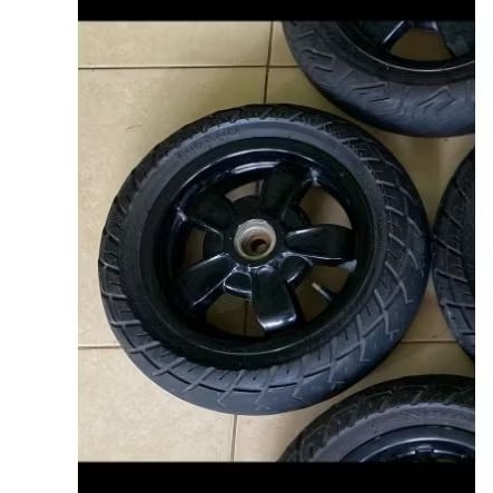 velg original vespa LX s lxv