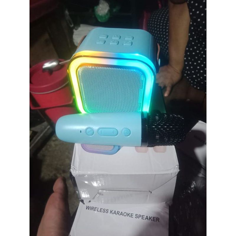 speaker mini karokean